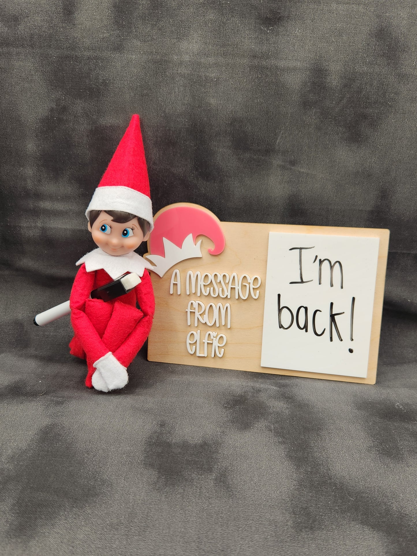 A message from your elf - note board